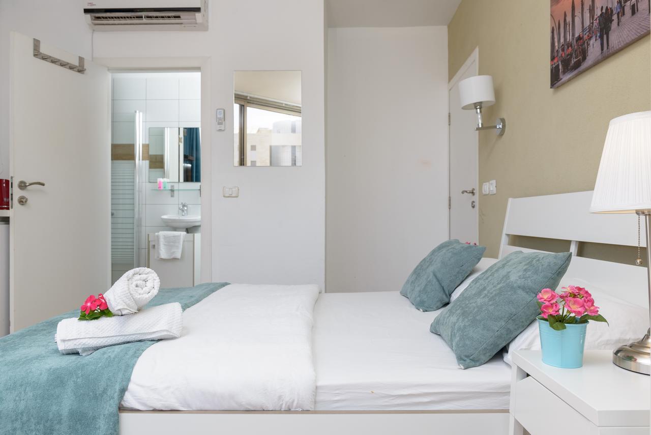Studio & Apartments On The Beach By Aspentlv Tel Aviv Ngoại thất bức ảnh