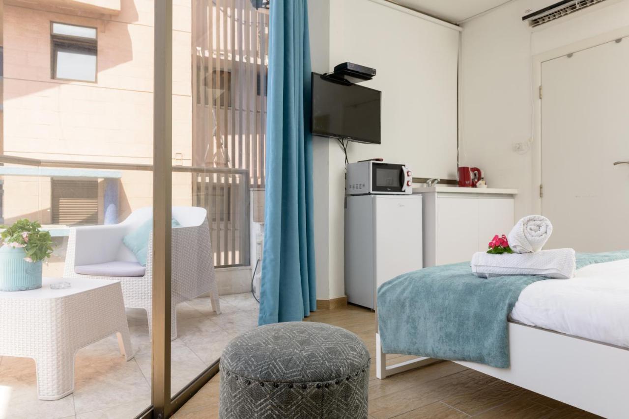 Studio & Apartments On The Beach By Aspentlv Tel Aviv Ngoại thất bức ảnh