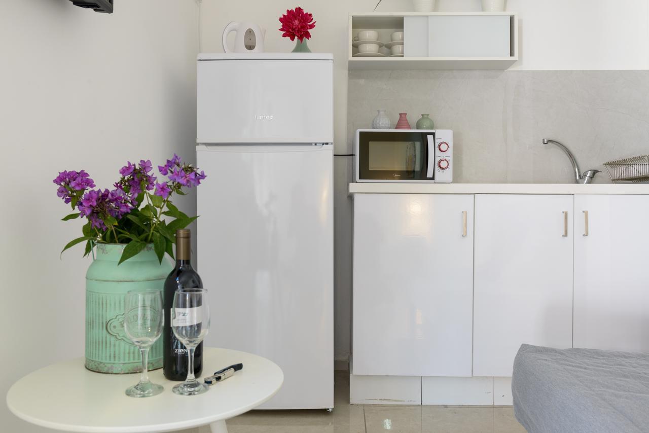Studio & Apartments On The Beach By Aspentlv Tel Aviv Ngoại thất bức ảnh